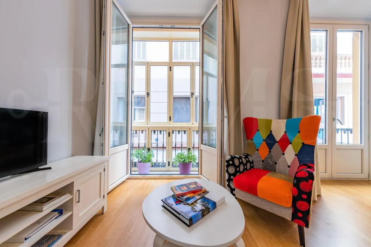 Central Studio With Patio And Balcony Apartment Malaga